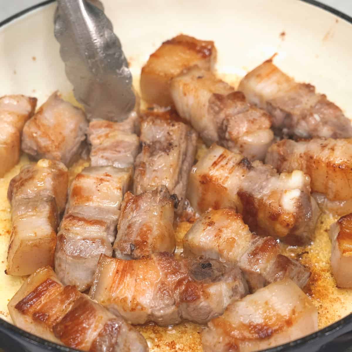 searing the pork