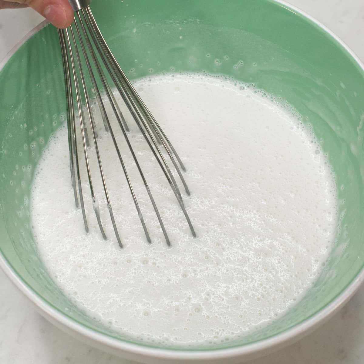 whisking putong bigas ingredients