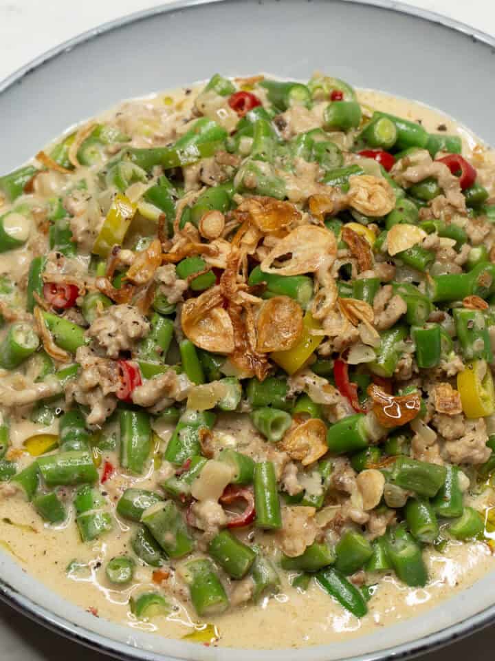 Gising-Gising with Green Beans on a plate
