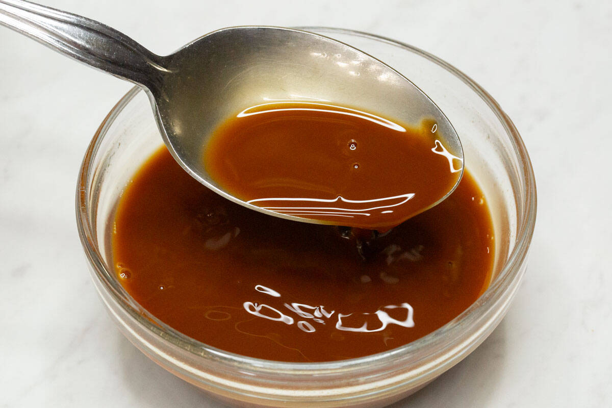 Mixing the sauce for the Squid Stirfry