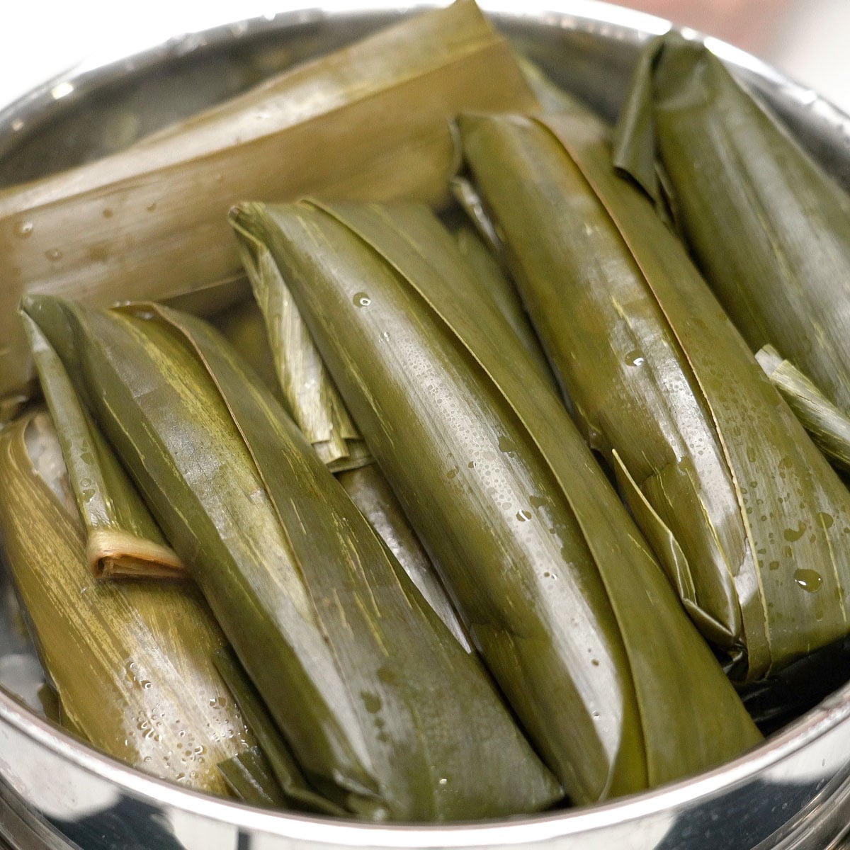 Steamed suman moron.