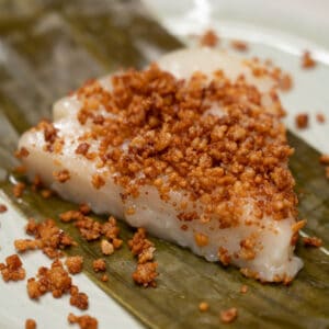 Kalamay Lansong Recipe (Steamed Sticky Rice Cake) featured image
