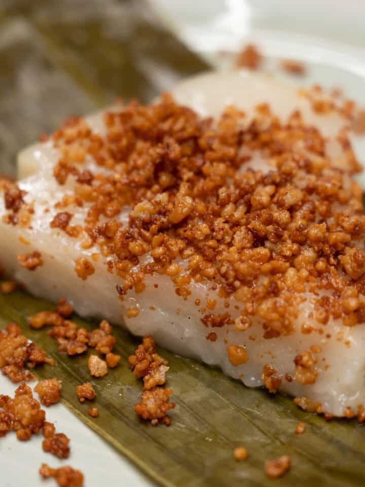 Kalamay Lansong Recipe (Steamed Sticky Rice Cake) featured image