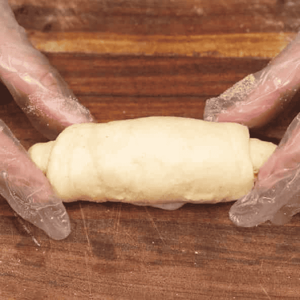 A shaped Spanish bread roll.